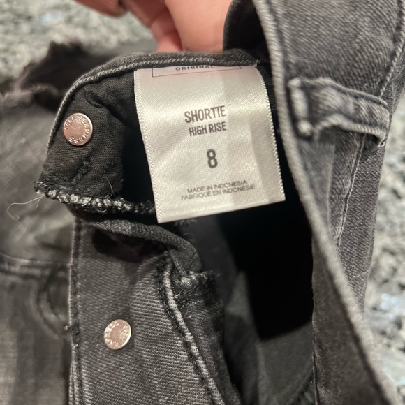 Shortie High Rise Shorts- Express- size 8 / Black - Picture 4 of 4